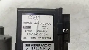 Foto de MOTOR ELEVALUNAS DELANTERO DERECHO AUDI A4 CABRIOLET (8H) 2.5 V6 24V TDI (163 CV / 120 KW) referencia 8H1959802C foto 2