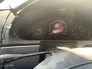 Foto de CUADRO INSTRUMENTOS MERCEDES-BENZ CLASE E (BM 211) BERLINA 2.7 CDI CAT (177 CV / 130 KW)