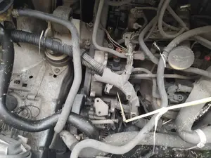 Foto de BOMBA DIRECCION PEUGEOT EXPERT FURGÓN COMFORT (1995) 2.0 HDi (109 CV / 80 KW)