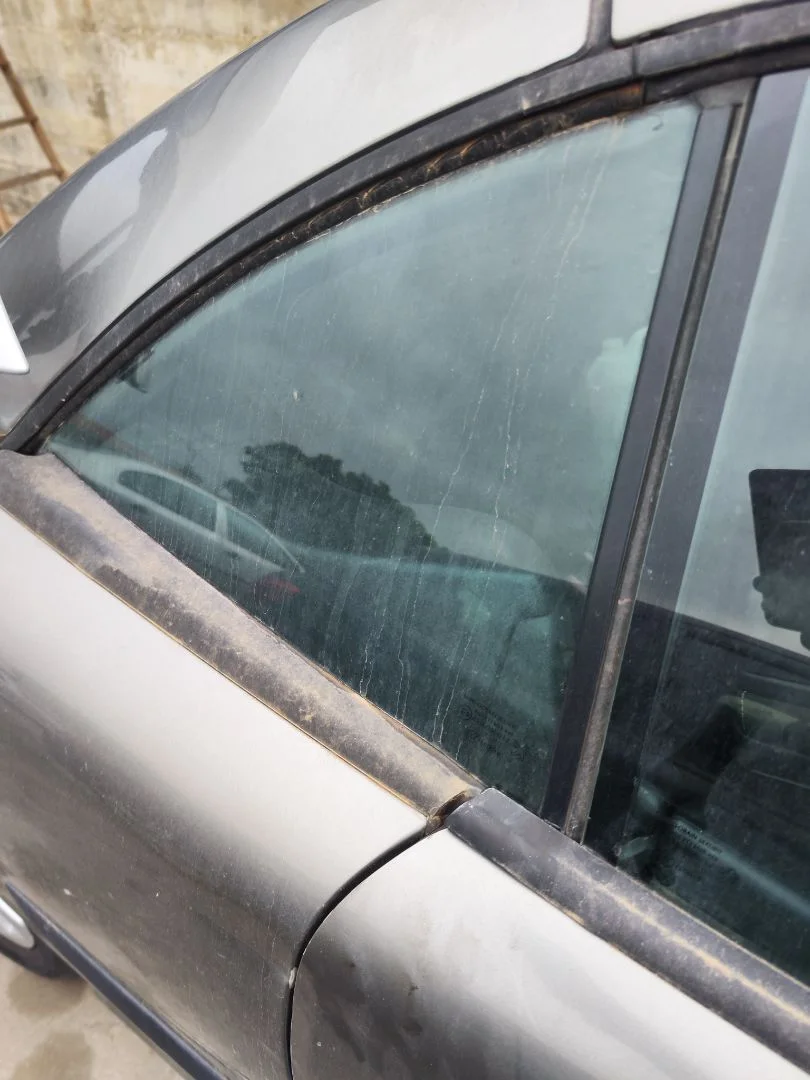 Foto de LUNA TRASERA DERECHA PEUGEOT 207 CC CABRIO-COUPÉ 1.6 16V (120 CV / 88 KW)