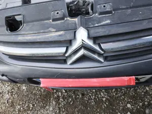 Foto de REFUERZO PARAGOLPES DELANTERO CITROEN C5 BERLINA 2.0 HDi (109 CV / 80 KW)