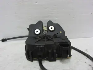 Foto de CERRADURA MALETERO / PORTON FORD FOCUS BERLINA (CAK) 1.8 TDDI Turbodiesel CAT (90 CV / 66 KW) referencia F00P0K0201