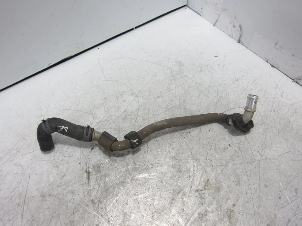 Foto de TUBO PORSCHE CAYENNE (TIPO 92A) referencia 7P0819911EE
