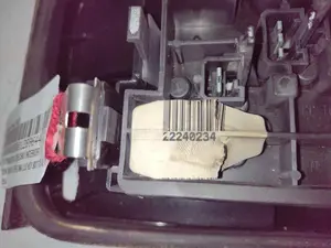 Foto de PILOTO TRASERO DERECHO INTERIOR CITROEN XANTIA BERLINA 2.0 HDi CAT (RHY / DW10TD) (90 CV / 66 KW) referencia 22240234 foto 4