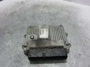 Foto de CENTRALITA MOTOR UCE SUZUKI IGNIS RM (MH) 1.3 DDiS Diesel CAT (69 CV / 51 KW) referencia 55192095 foto 4