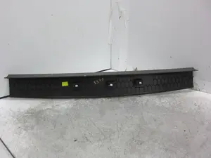 Foto de MOLDURAS TRASERAS VOLKSWAGEN TIGUAN (AD1) 2.0 TDI DPF (239 CV / 176 KW) referencia 5NA867707 foto 2