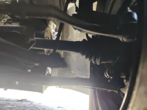 Foto de BRAZO SUSPENSION DELANTERO DERECHO PEUGEOT 207 1.4  (73 CV / 54 KW)