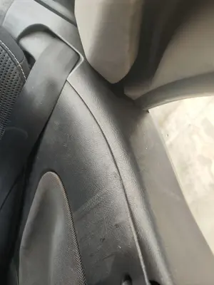 Foto de CINTURON SEGURIDAD TRASERO IZQUIERDO PEUGEOT 207 CC CABRIO-COUPÉ 1.6 16V (120 CV / 88 KW)