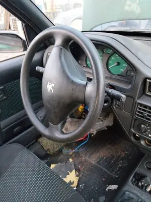 Foto de AIRBAG DELANTERO IZQUIERDO PEUGEOT 106 (S2) 1.1  (60 CV / 44 KW)