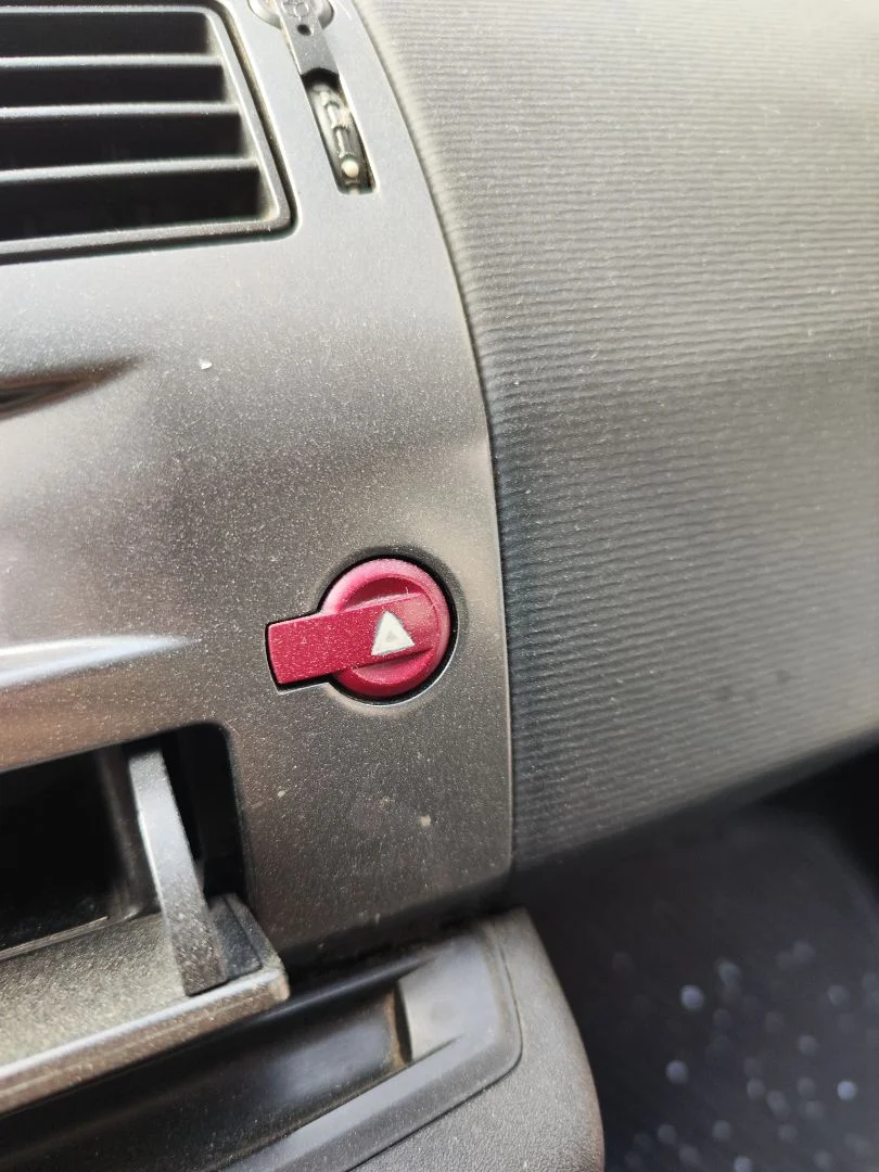 Foto de WARNING CITROEN C4 BERLINA 1.6 16V HDi (90 CV / 66 KW)