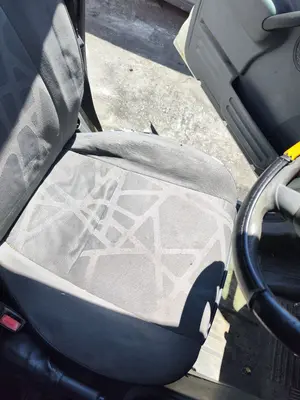 Foto de ASIENTO DELANTERO IZQUIERDO FORD TRANSIT CONNECT (TC7) 1.8 TDCi CAT (90 CV / 66 KW)