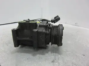 Foto de COMPRESOR AIRE ACONDICIONADO FORD FIESTA (CBK) referencia YS4H-19D629-AC foto 4