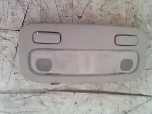 Foto de LUZ INTERIOR TOYOTA COROLLA (E12) 1.6 16V (110 CV / 81 KW)