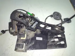 Foto de CERRADURA PUERTA DELANTERA DERECHA FORD FIESTA (CNN) 1.25 16V CAT (82 CV / 60 KW) referencia 8A6A