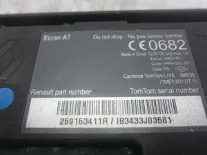 Foto de SISTEMA NAVEGACION GPS RENAULT MEGANE III BERLINA 5P 1.2 TCE (132 CV / 97 KW) referencia 280380578R foto 3