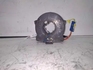 Foto de ANILLO AIRBAG OPEL CORSA C 1.2 16V CAT (Z 12 XE / LW4) (75 CV / 55 KW) referencia 24459849 foto 4