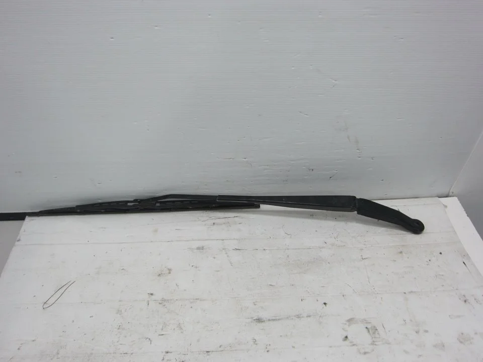 Foto de BRAZO LIMPIA DELANTERO DERECHO HONDA CR-V (RD8) 2.0 VTEC CAT (150 CV / 110 KW)