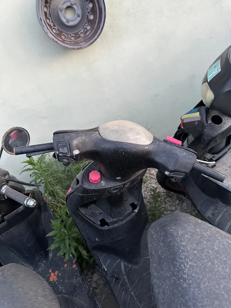 Foto de MANILLAR PIAGGIO (VESPA) ZIP 49 cm3 - 2.1 kW (2 CV / 2 KW)