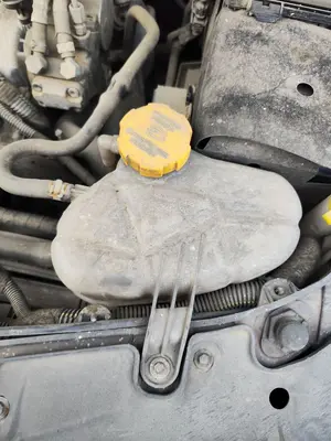 Foto de DEPOSITO EXPANSION OPEL CORSA D 1.3 16V CDTI (75 CV / 55 KW)