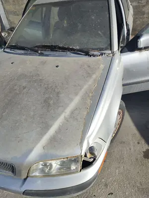 Foto de CAPO VOLVO S40 BERLINA 1.9 Diesel CAT (116 CV / 85 KW) referencia 30621340 foto 2