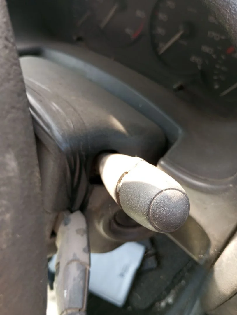 Foto de MANDO MULTIFUNCION CITROEN BERLINGO 1.9 Diesel (69 CV / 51 KW)