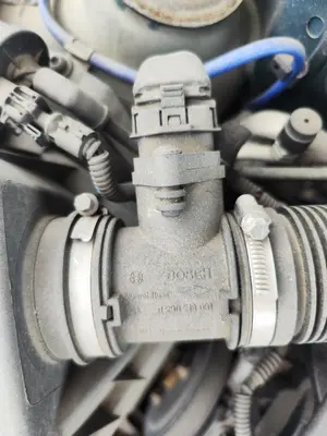 Foto de CAUDALIMETRO OPEL CORSA C 1.2 16V CAT (Z 12 XE / LW4) (75 CV / 55 KW) referencia 9193149