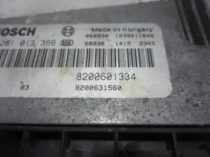 Foto de CENTRALITA MOTOR UCE RENAULT MEGANE II COUPE/CABRIO 1.9 dCi Diesel FAP (131 CV / 96 KW) referencia 8200601334 foto 6