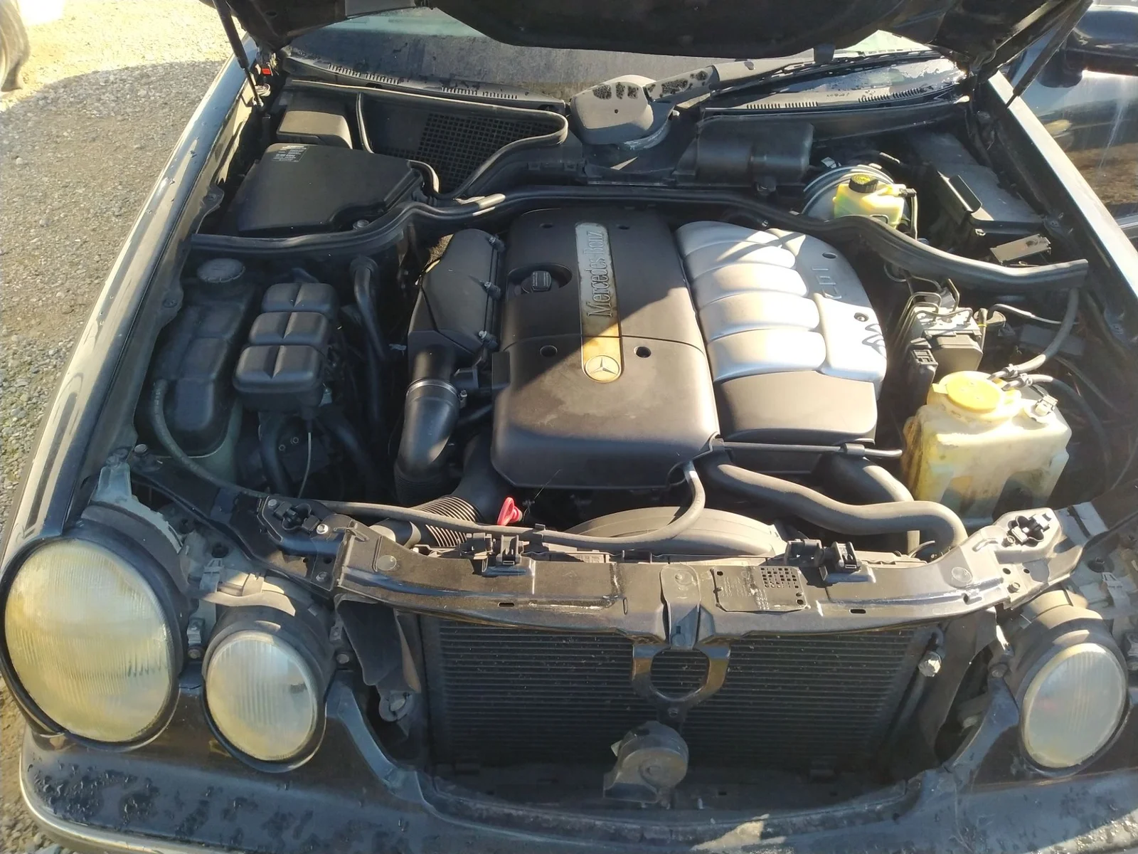 Foto de ARTICULACION LIMPIA DELANTERA MERCEDES-BENZ CLASE E (BM 210) BERLINA 2.7 CDI 20V CAT (170 CV / 125 KW)
