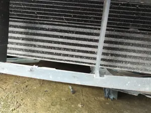 Foto de INTERCOOLER BMW SERIE 3 BERLINA (E90) 2.0 Turbodiesel CAT (143 CV / 105 KW)