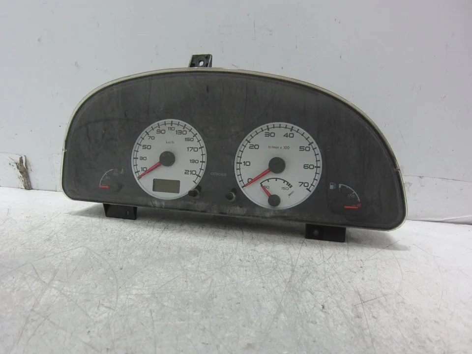 Foto de CUADRO INSTRUMENTOS CITROEN XSARA COUPE 2.0 HDi CAT (RHY / DW10TD) (90 CV / 66 KW) referencia 9652043280