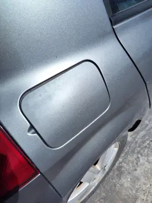 Foto de TAPA EXTERIOR COMBUSTIBLE RENAULT MEGANE II BERLINA 5P 1.5 dCi Diesel (101 CV / 74 KW) referencia 8200073760