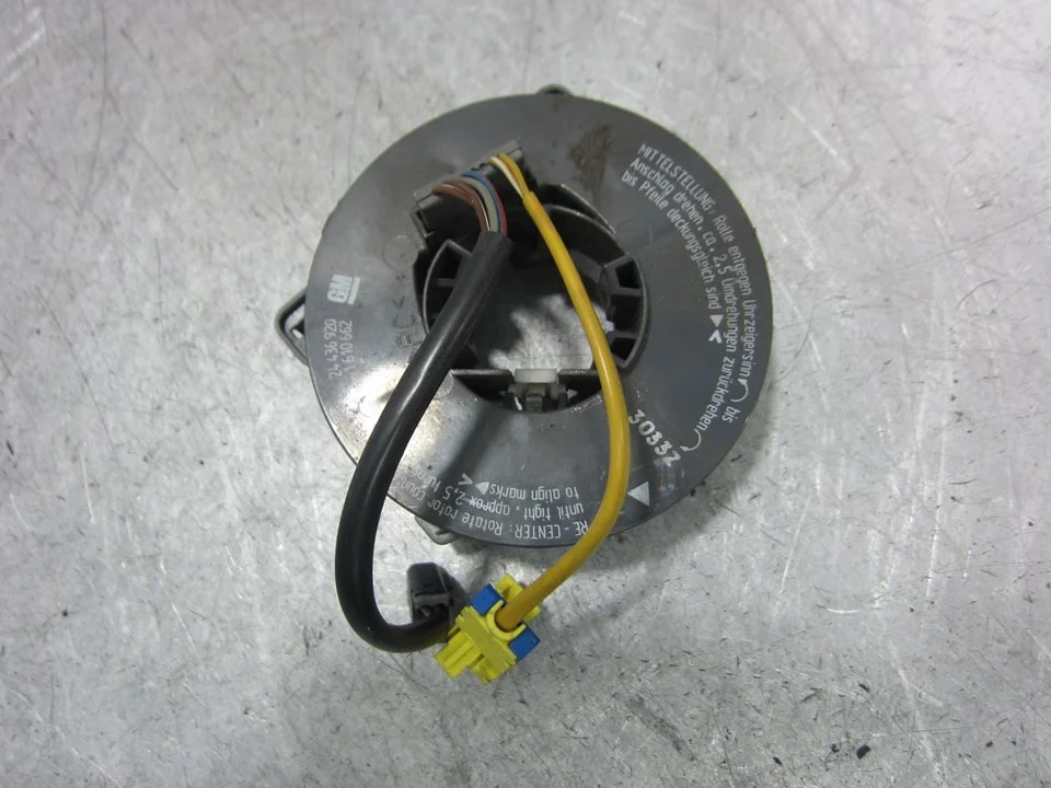 Foto de ANILLO AIRBAG OPEL ASTRA G BERLINA 2.0 DTI (101 CV / 74 KW) referencia 24436920