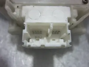 Foto de MANDO MULTIFUNCION NISSAN MICRA (K12E) 1.2 CAT (80 CV / 59 KW) referencia 25560AX618 foto 4