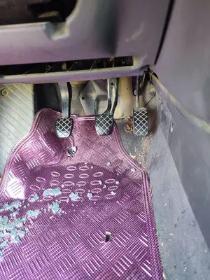 Foto de PEDAL EMBRAGUE AUDI A3 (8L) 1.9 TDI (110 CV / 81 KW)