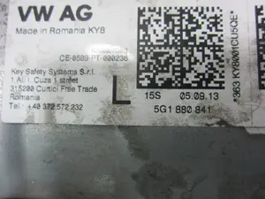 Foto de NO IDENTIFICADO SEAT LEON (5F1) 1.6 TDI (105 CV / 77 KW) referencia 5G1880841 foto 2