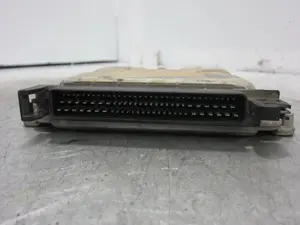Foto de CENTRALITA MOTOR UCE PEUGEOT 306 3/5 PT. / 4 PT. (S2) 2.0 HDi CAT (90 CV / 66 KW) referencia 9636256980 foto 2