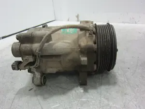 Foto de COMPRESOR AIRE ACONDICIONADO VOLKSWAGEN POLO III (6N1) referencia 6N0820803A foto 4
