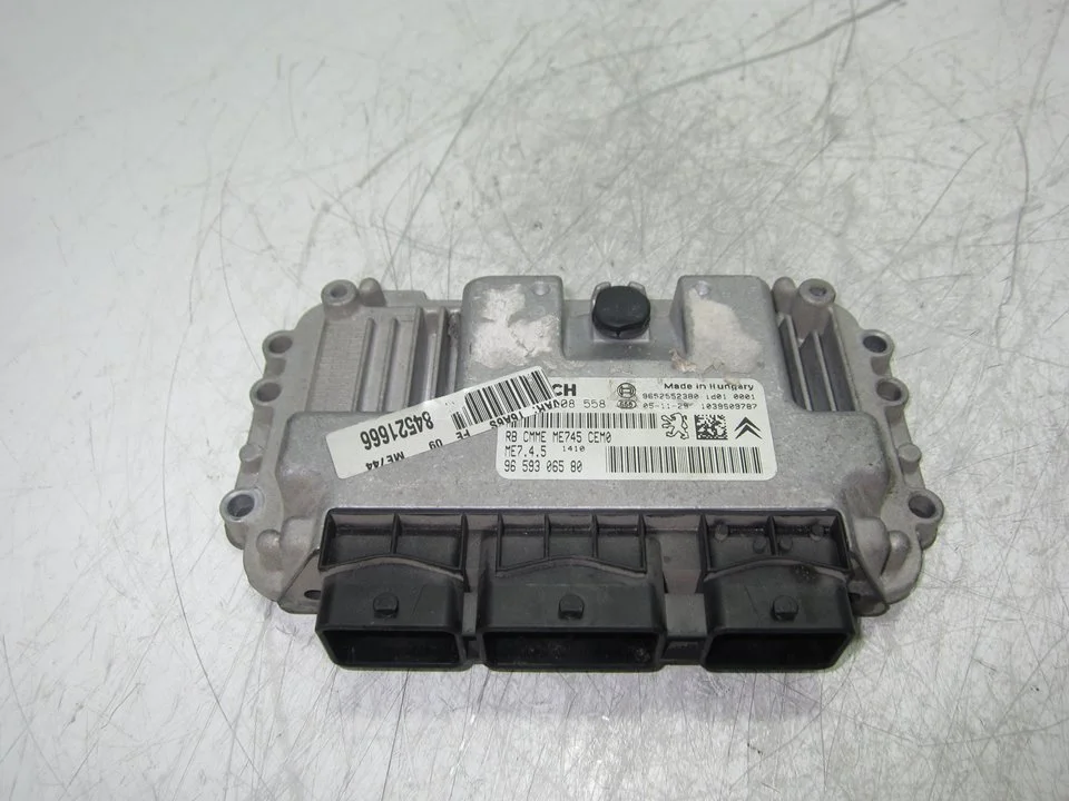 Foto de CENTRALITA MOTOR UCE PEUGEOT 307 (S1)(04.2001) referencia 9659306580