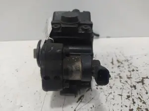 Foto de BOMBA INYECCION OPEL CORSA D referencia 445010157 foto 8