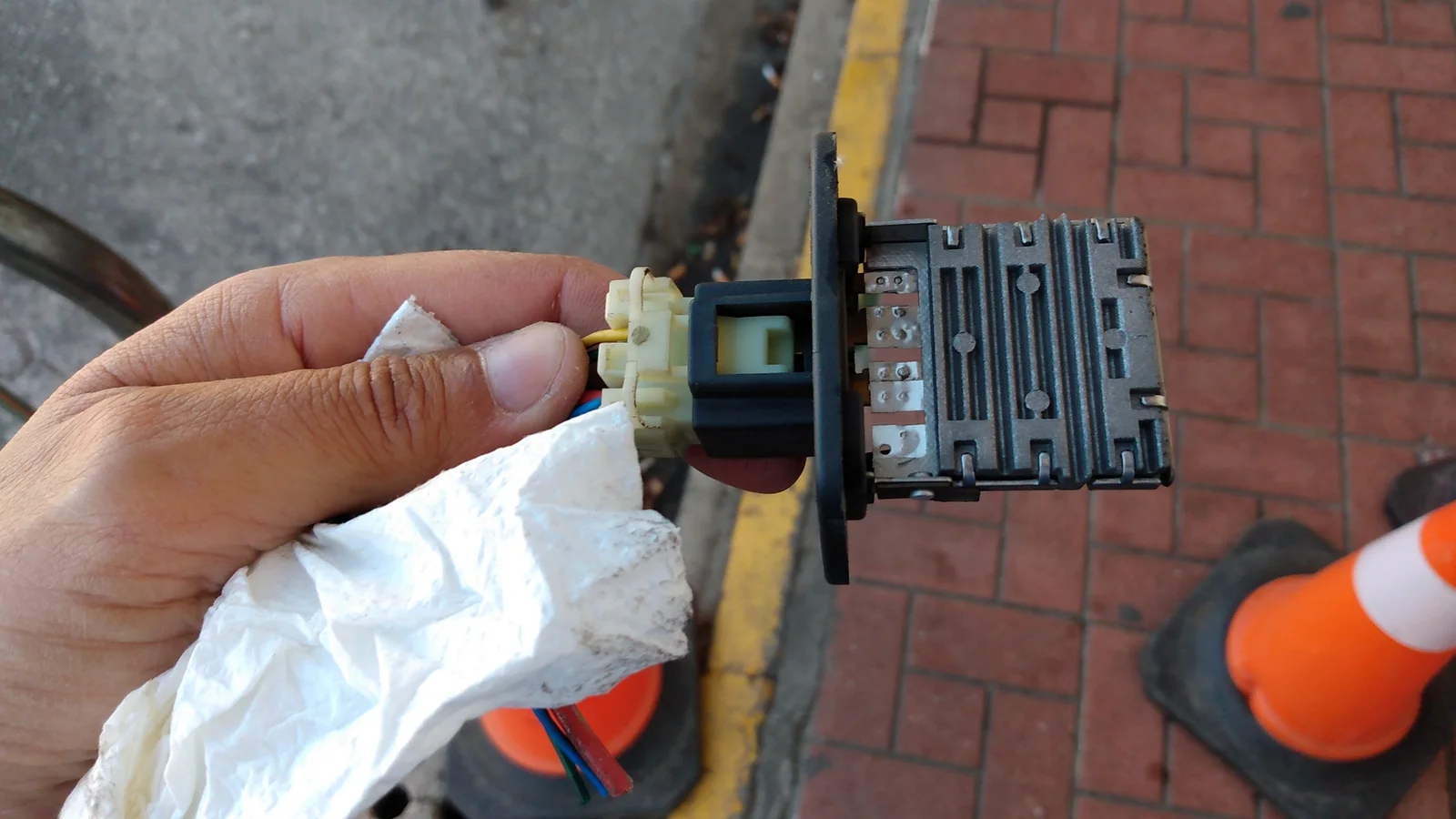 Foto de RESISTENCIA CALEFACCION KIA PICANTO (SA) 1.1 CAT (65 CV / 48 KW) referencia 9703507000