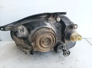 Foto de FARO DERECHO OPEL CORSA B referencia E95027 foto 3