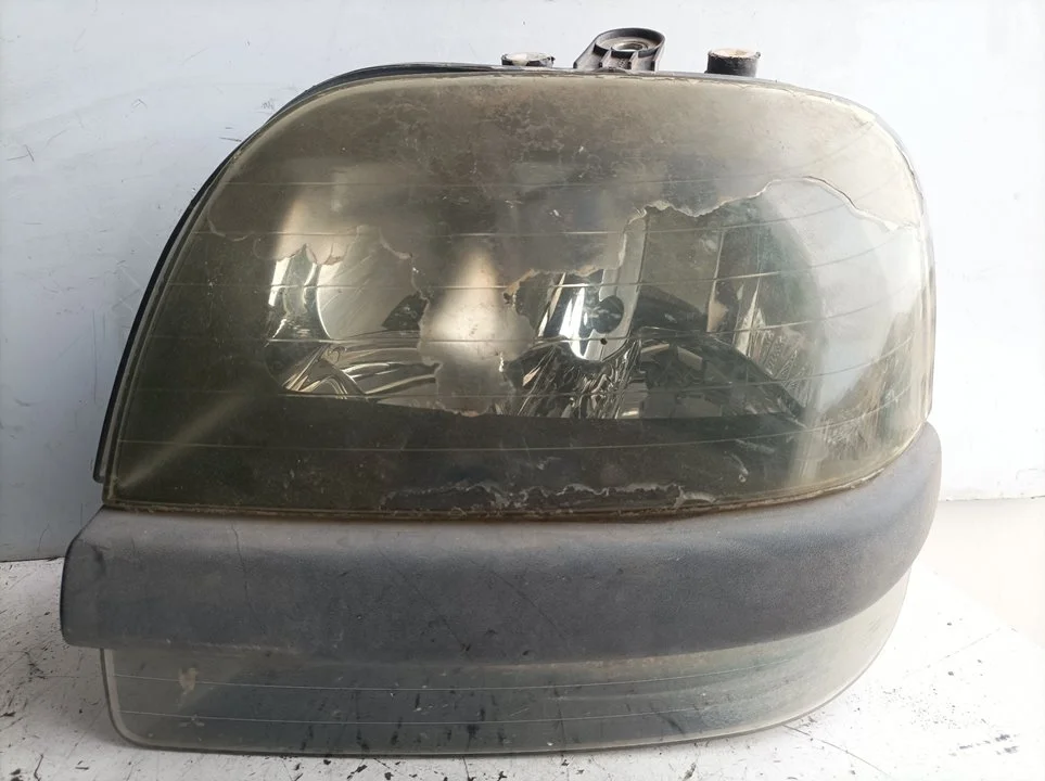 Foto de FARO IZQUIERDO FIAT I DOBLÒ (223) CARGO referencia 46807768