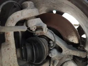 Foto de PINZA DE FRENO DELANTERA IZQUIERDA JEEP GRAND CHEROKEE (WJ/WG) 4.0 CAT (190 CV / 140 KW)