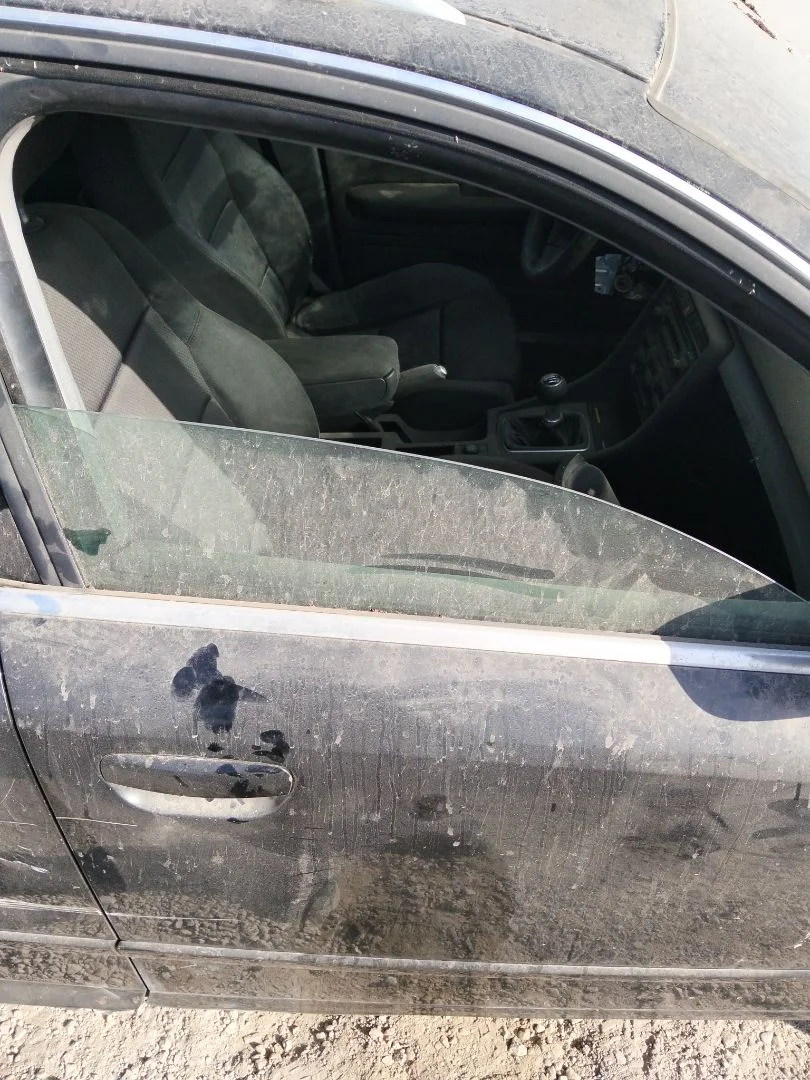 Foto de LUNA DELANTERA DERECHA AUDI A4 AVANT (8E) 1.9 TDI (131 CV / 96 KW) referencia 8E0845022D