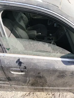 Foto de LUNA DELANTERA DERECHA AUDI A4 AVANT (8E) 1.9 TDI (131 CV / 96 KW) referencia 8E0845022D