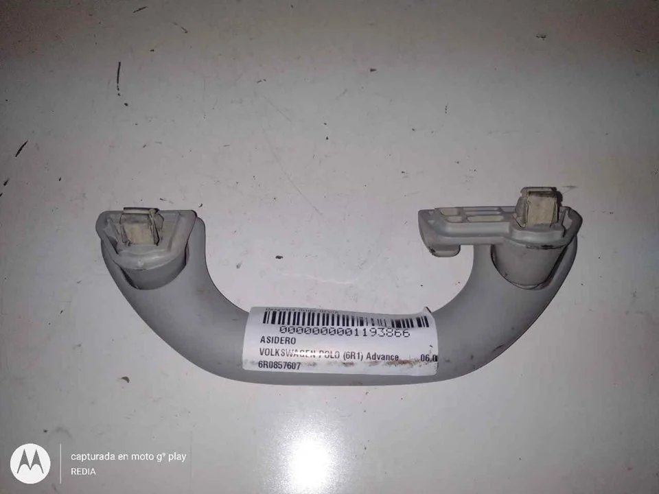 Foto de NO IDENTIFICADO VOLKSWAGEN POLO V (6R1) 1.2 TDI (75 CV / 55 KW) referencia 6R0857607