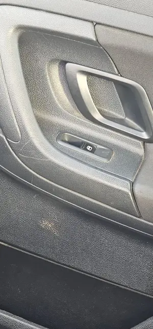 Foto de MANDO ELEVALUNAS DELANTERO DERECHO SKODA FABIA (5J2) 1.2  (60 CV / 44 KW)
