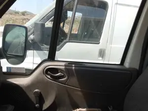Foto de GUARNECIDO PUERTA DELANTERA DERECHA FORD TRANSIT CAJA ABIERTA (FY) 2.4 TDE CAT (125 CV / 92 KW)