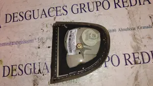 Foto de FARO ANTINIEBLA TRASERO DERECHO FORD ESCORT BERL./TURNIER referencia 93AG15K258 foto 2