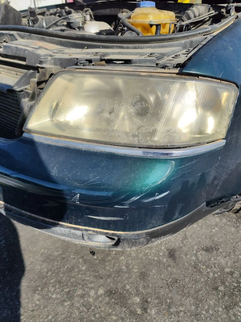 Foto de FARO IZQUIERDO AUDI A6 BERLINA (4B2) 2.5 V6 24V TDI (150 CV / 110 KW)